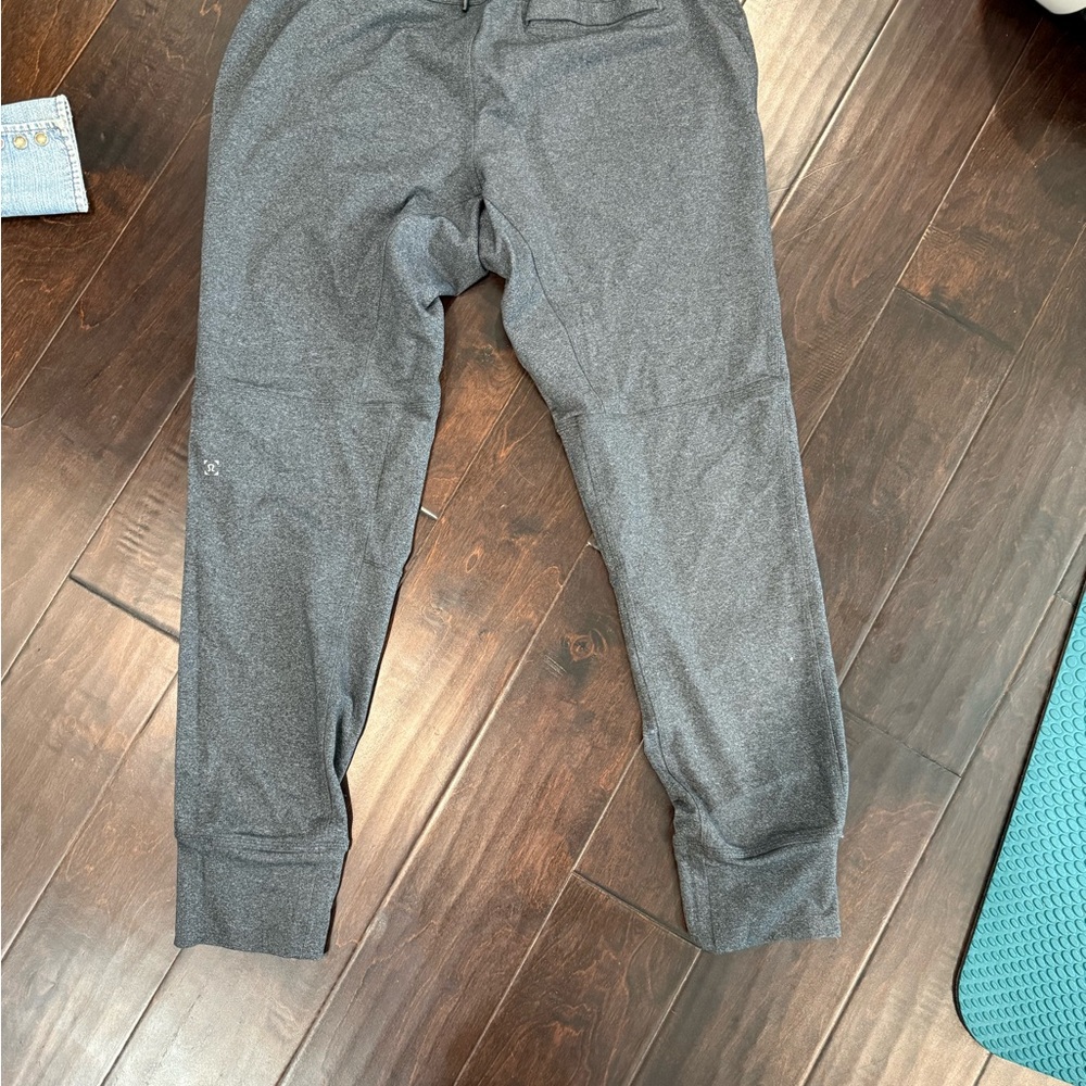 lululemon athletica Gray Sweatpants Tapered Joggers